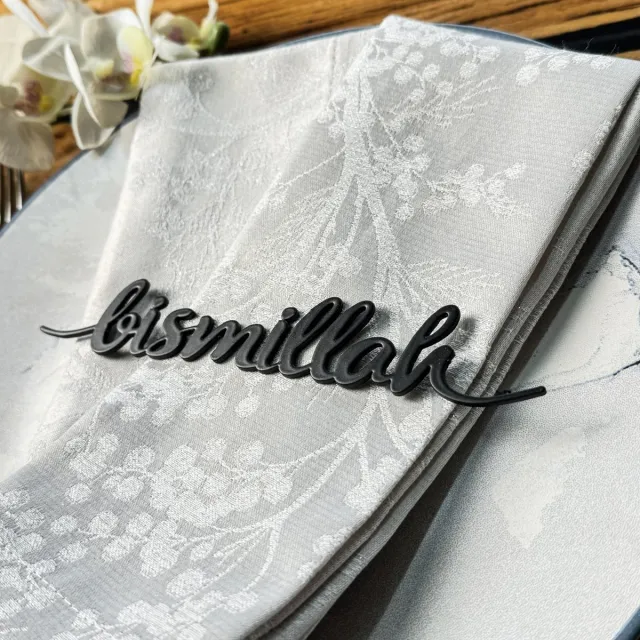COLORFULL WORLDS Servetring -6-delige set - Servetdecoratie voor Ramadan - Met "Bismillah" - Metalen ontwerp - Islamitisch tafelaccessoire Zwart