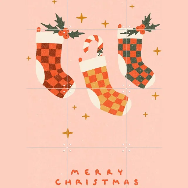 IXXI Christmas Stocking, NKTN & Various - 60 x 80 cm - Grote wanddecoratie en posters - Illustraties, Digitale Kunst, Speels, Fantasierijk, Woonkamer Rood / Roze