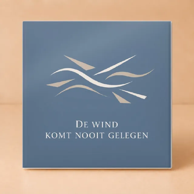 Bedruk King Sfeervolle Boho Tegel ‘Wie niet waagt, wie niet waait’ – Inspirerende Wanddecoratie met Organische Vormen voor Thuis en Kantoor - 15 x 15 cm Wit