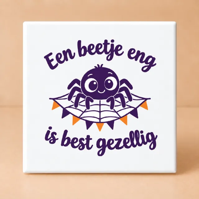 Bedruk King Minimalistische Halloween Tegel – Strakke voordeurtekst voor sfeervolle en gezellige decoratie - 15 x 15 cm Wit