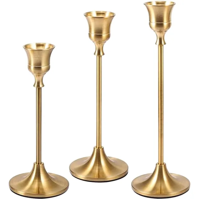 Unyqoos Elegante set van drie gouden kandelaars in verschillende hoogtes voor sfeervolle decoratie, goud, 19*7 cm, 3 stuks