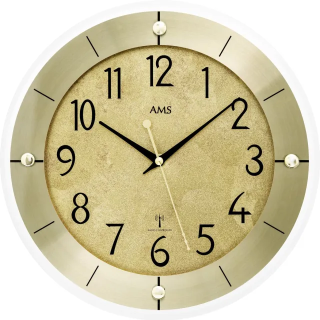 AMS Wandklok 5591 , een wandklok met een messingkleurige gemarmerde antiek stijl wijzerplaat met zwarte opgedrukte cijfers - 31 cm goudkleurig