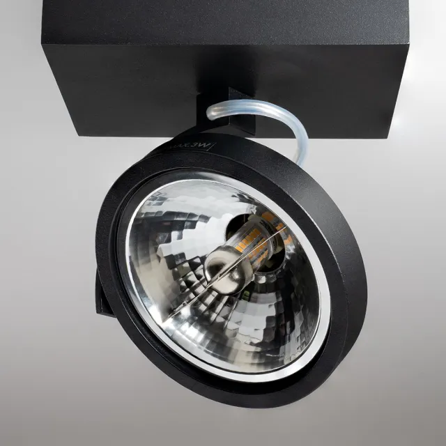 LUSENZ Saturno nero I by LUSENZ - Plafondspot met kantelbare matzwarte basis en armatuur