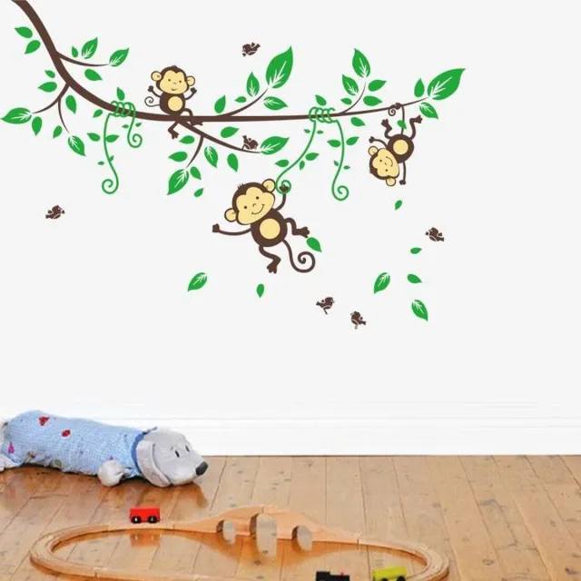 Doralou Muursticker aap in boom 123x174 Bonte kleuren