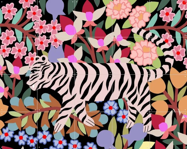 IXXI Tiger in Flowers, Sasha Ignatiadou - 100 x 80 cm - Grote wanddecoratie en posters - Speels, Kleurrijk, Digitale Kunst, Illustraties, Grafisch Roze