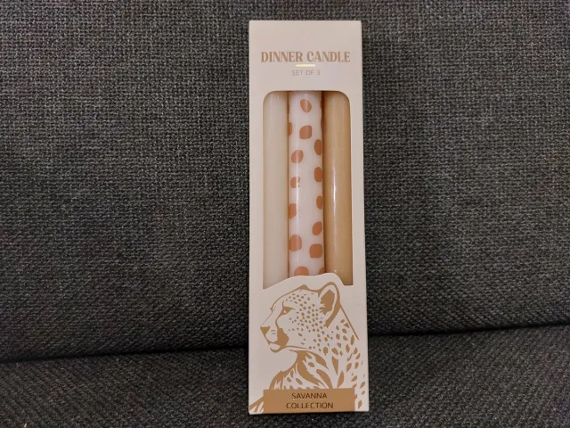 Kapimex Dinerkaarsen - Dierenprint Dinerkaarsen - Set van 3 | 22 cm - Cheeta - Effen - Beige | Luxe Dinerkaarsen Savanna Collection - Brandtijd: 6 uur
