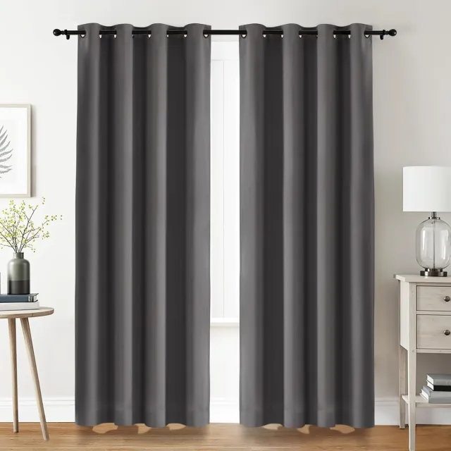 Famanu Verduisteringsgordijnen Set van 2 panelen - oogjes - ca. 140 x 240 cm - grijs - thermisch isolerend en geluidsreducerend - modern en decoratief voor slaapkamer en woonkamer