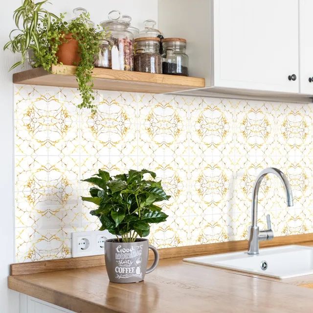 Ambiance Sticker Zelfklevende tegelmuurstickers voor keuken en badkamer - 24 chique gouden marmerlook cementtegelstickers - 24 stickers 10x10cm Multi color