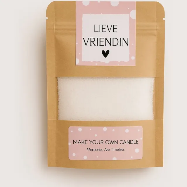 Memories Are Timeless Zelf kaarsen maken – Cadeau Vriendin - Wit kaarszand in kraft zak met 2 lontjes – Origineel DIY cadeau Bruin