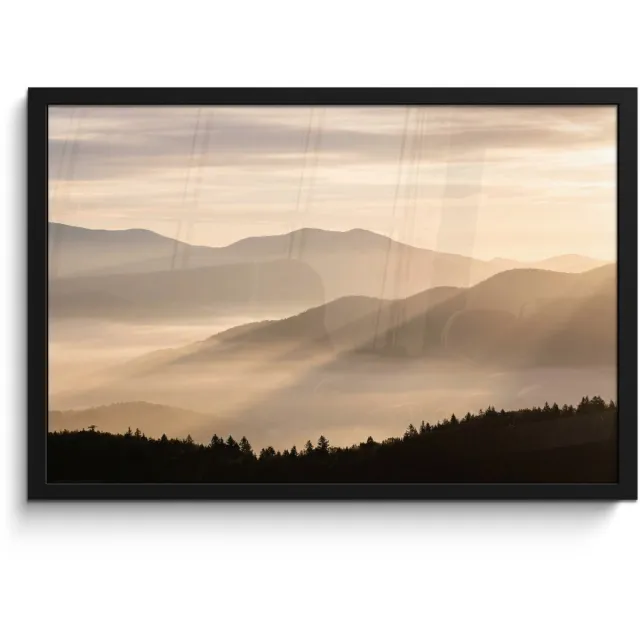FrameYourWall Poster in lijst - Fotolijst 60x40 cm - Posters - Bergen - Mist - Zonnestralen - Posterlijst zwart - Decoratie - Wanddecoratie woonkamer - Muurdecoratie slaapkamer