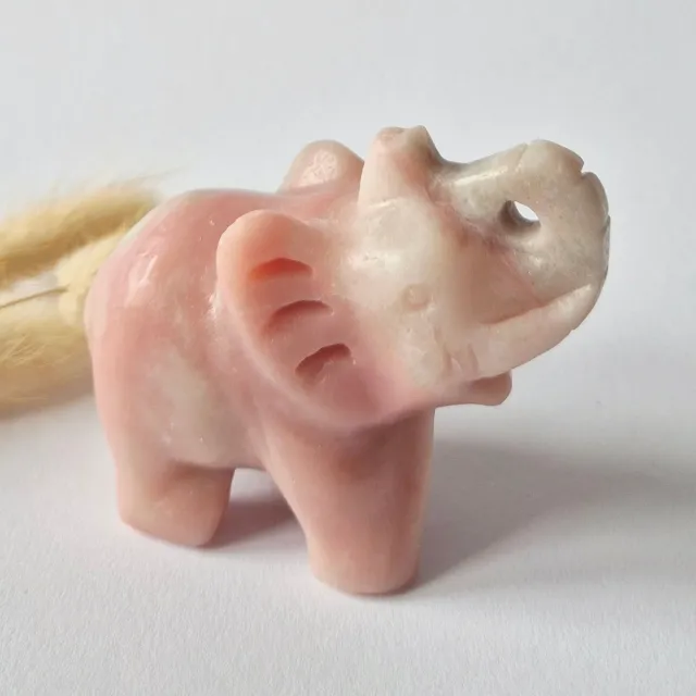 Moonlight Gemstones Roze Aragoniet Edelsteen Olifant 7x5cm – Handgesneden Kristallen Beeldje Meerkleurig