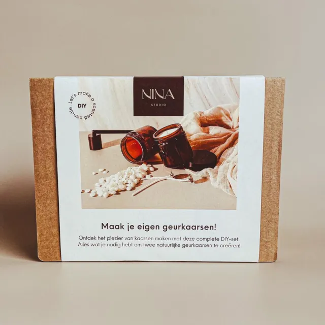 Nina Studio Zelf Kaarsen Maken Pakket – 2 Geurkaarsen van Natural Sojawas – Sinasappel geur – DIY Cadeau Wit