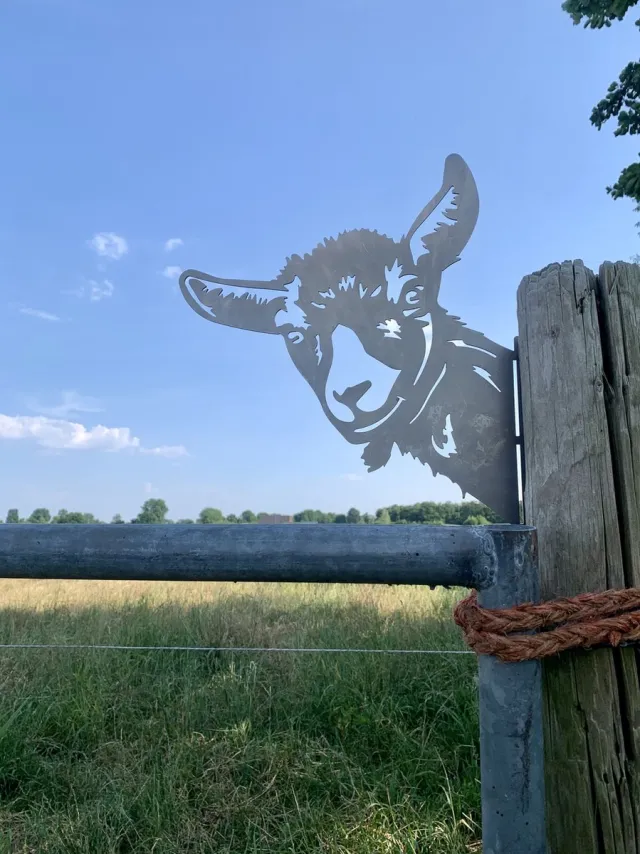 Metalen tuin decoratie - De Geit - Cortenstaal tuindecoratie metaal