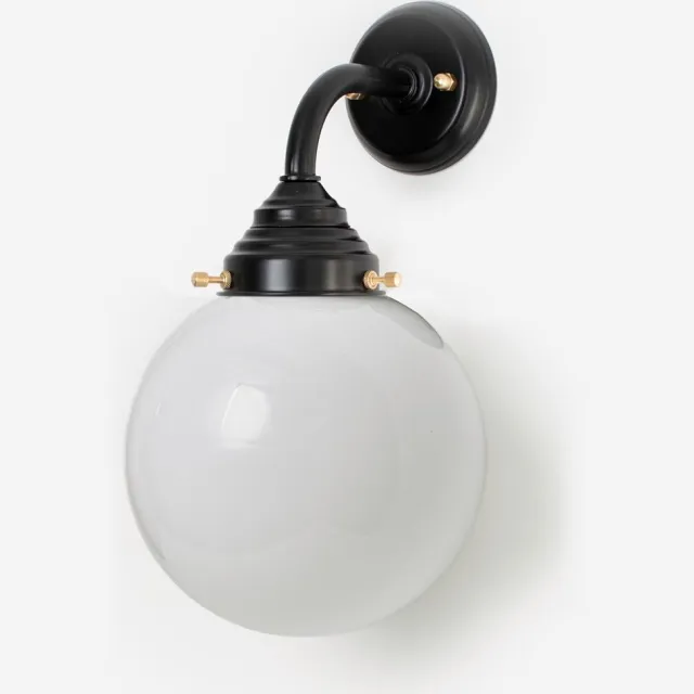 Coloured by Art Buitenlamp - Wandlamp Bol Ø 20 Curve Zwart - Art Deco Trade
