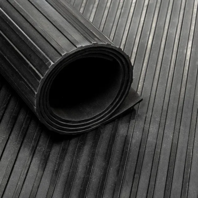 IVOL Rubber loper / rubbermat op rol streep 6mm - Breedte 100 cm - per strekkende meter Zwart