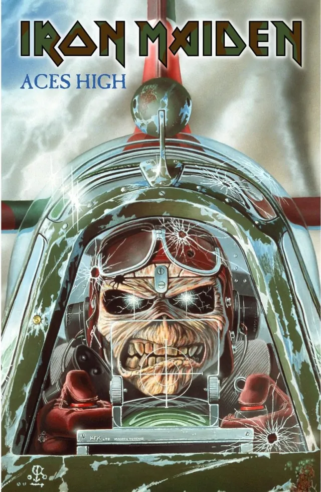 Rock Off Iron Maiden - Aces High Textiel Poster - Multicolours