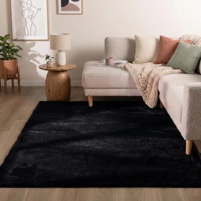 flycarpets Amalfi vloerkleed Zwart - Laagpolig Fluffy en Zacht - Woonkamer tapijt - 240x340 cm