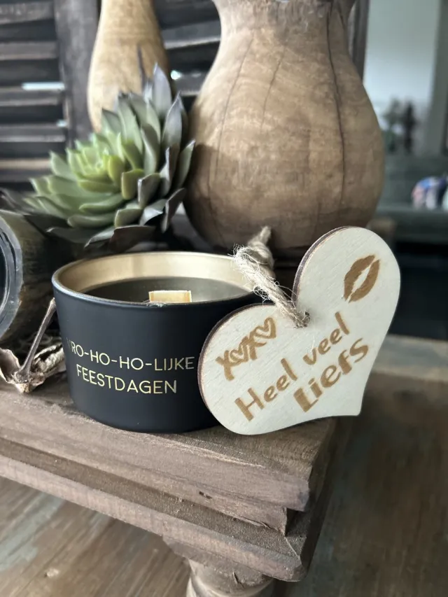 Creaties van hier Soja kaars Vro-ho-ho-lijke feestdagen voor jou met houten hartje - Kerstpakket - Glas - Hout