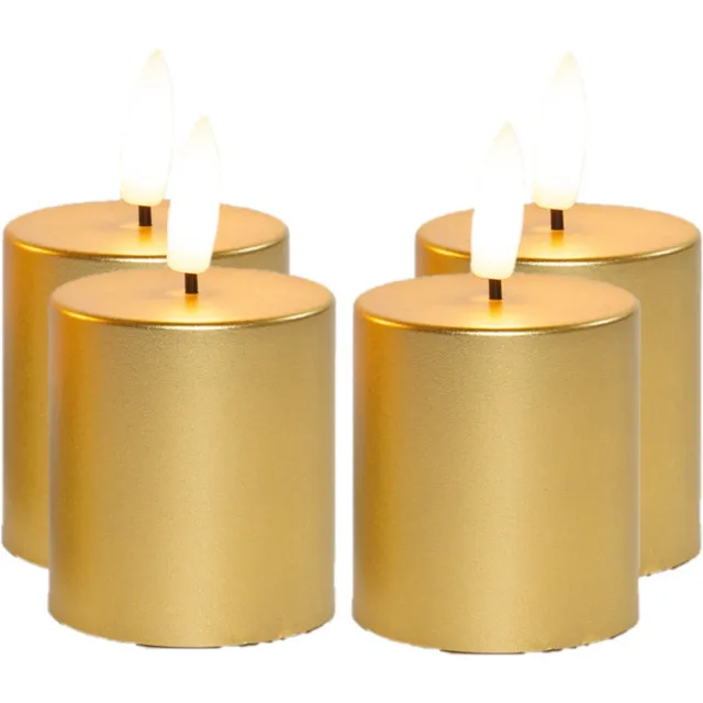Anna's Collection LED kaarsen/stompkaarsen - 4x st - goud - D4,5 x H8 cm - timer - warm wit Goudkleurig