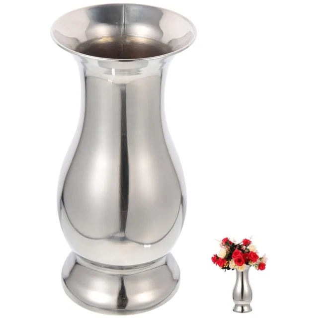 Famanu Stalen bloemenvaas in zilver, metalen vaas voor bloemen, ideaal voor huis, bruiloften en tafeldecoratie, 22,5x10,5x10,5 cm