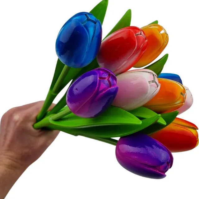 TraaGoods Bos houten tulpen - steel 33cm - mix van 8 kleuren - 10 tulpen in een bos - verwelken nooit! Groen