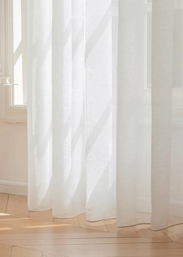 maroyathome BIBIANA Vitrage Gordijn - Kant-en-Klaar met Plooiband - Off White - 150x250 cm - Transparant Inbetween Glasgordijn - Incl. Loodveter en Embrasse - 1 Stuk