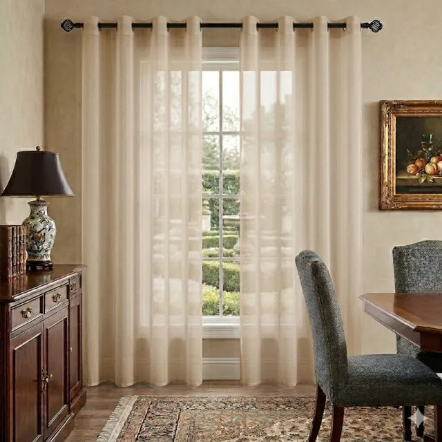 Maison Elara Set van 2 transparante voile-gordijnen met ogen – Luchtig decoratief gordijn voor slaapkamer, 140 x 225 cm, beige – Maison Elara