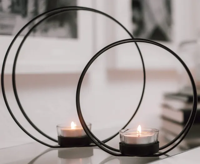 Ibenzoa Elegant Zwart Theelichtset met Windlicht – Twee Theelichthouders voor een Tijdloze Sfeer Bruin