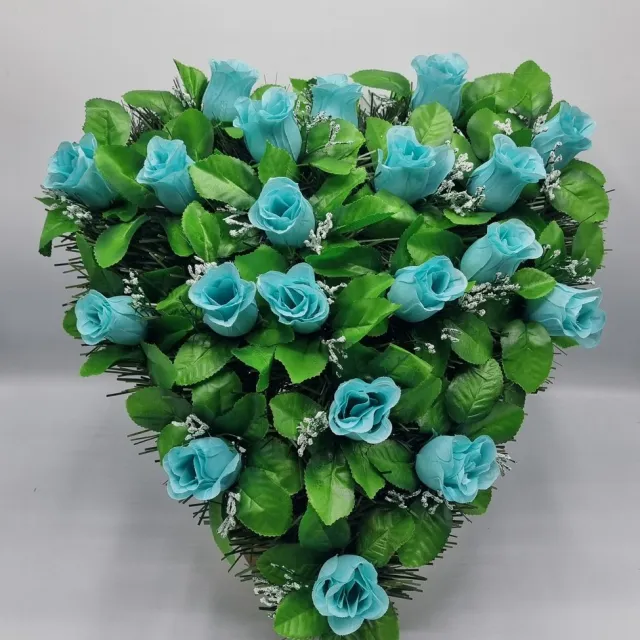 Herdenkingslichtjes.nl Bloemstuk - W847-57 - Hart - Roos - Blauw - 40cm - Verzwaard - Buigzaam - Grafdecoratie