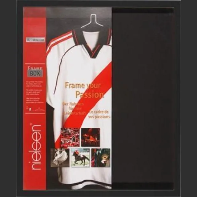 Nielsen Wissellijst - Collage lijst 3D - Voetbalshirts - Inlijsten van Voetbalshirt - Zwart - Aluminium - 70x90 cm