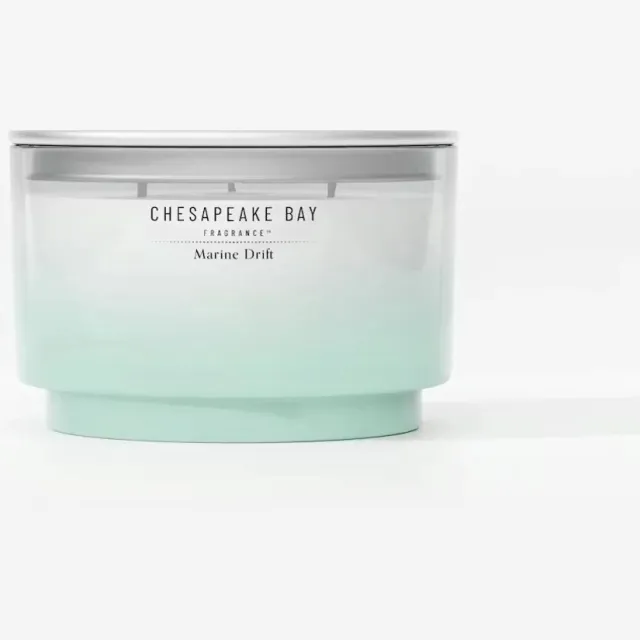 Chesapeake Bay Fragrance - Marine Drift 3-Wick Geurkaars - 36 branduren Groen