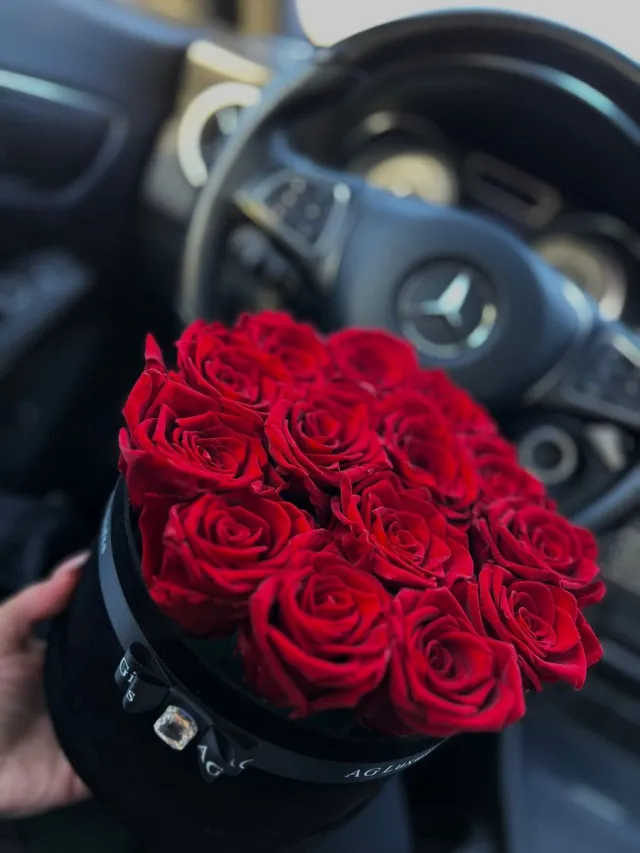 AG Luxurygift AG Luxurygifts flower box - velvet - rozen box - rozen - flowerbox - Moederdag - cadeau - longlife - Valentijnsdag Rood