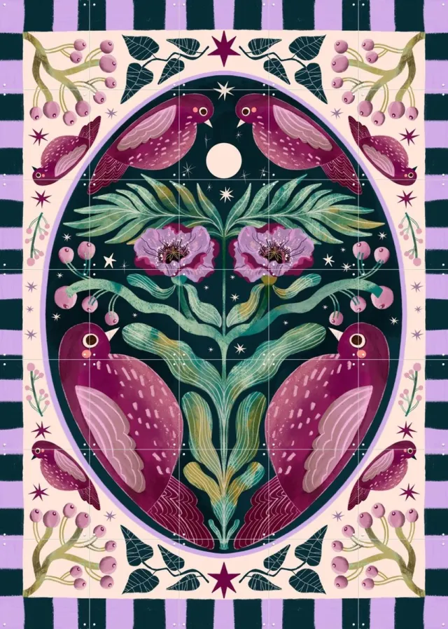 IXXI Folk Art Birds, Lena Addink - 100 x 140 cm - Grote wanddecoratie en posters - Illustraties, Speels, Kleurrijk, Grafisch Ontwerp, Keuken Paars / Warme kleuren / Roze / Groen