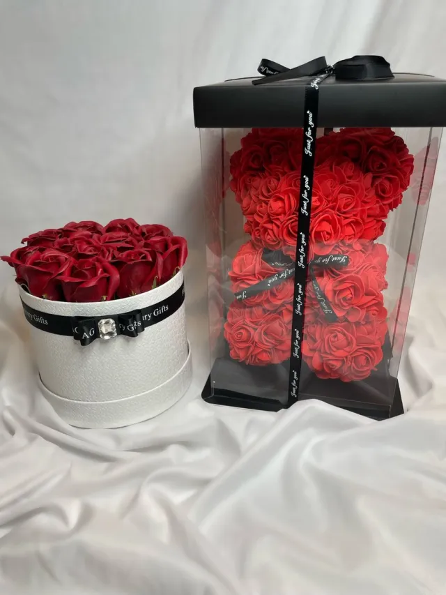 AG Luxurygift Rozen beer - AG Luxurygifts flower box - rozen box - rozen - cadeau - soap roses - Valentijnsdag - liefde - beer - rozen beer - moederdag - cadeau box Rood