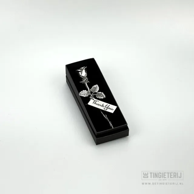 De tingieterij Roosje met label ''Thankyou' - Dankbaarheid - Cadeau bedankt - symbolisch geschenk - bedankt! Zilver