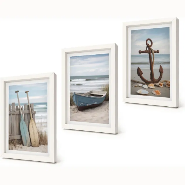 Coloray 3-Delige Schilderij Set - Strand met een roeiboot en een anker op het zand - 20x30 - Muurdecoratie - Wanddecoratie - Hal - Interieur Decoratie Witte lijst