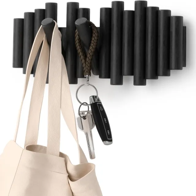 Famanu Wandkapstok met meerdere haken in zwart, perfect voor het organiseren van jassen en accessoires