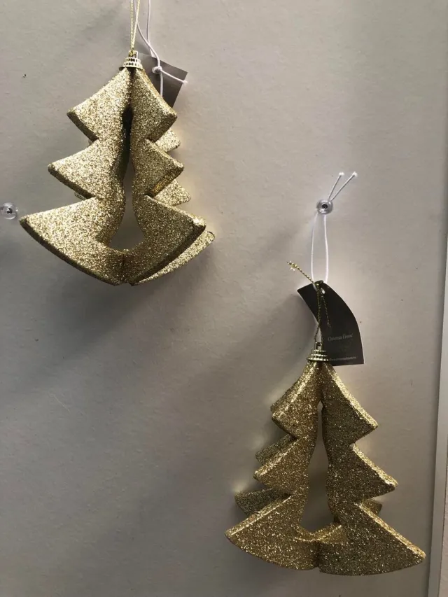 Christmas House Set van goudkleurige ornamenten 2 glitter 3D kerstbomen kerstboomversiering