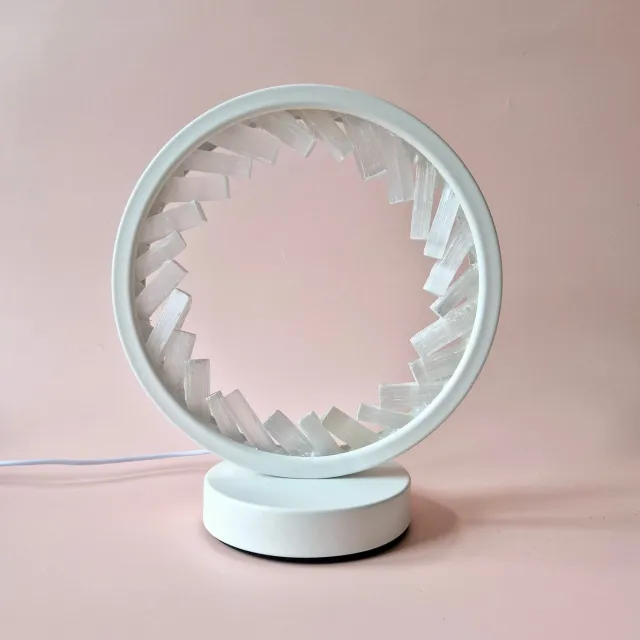Moonlight Gemstones Seleniet Ronde Edelsteenlamp – Verschillende standen - Inclusief USB aansluiting