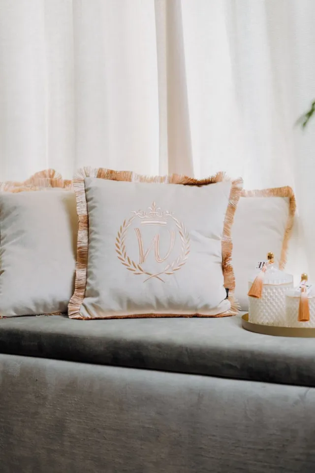 Sandra Mika Embroidered pillow / personalised pillow / monogram pillow / decorative cushion 40x 40 beige velvet letter W