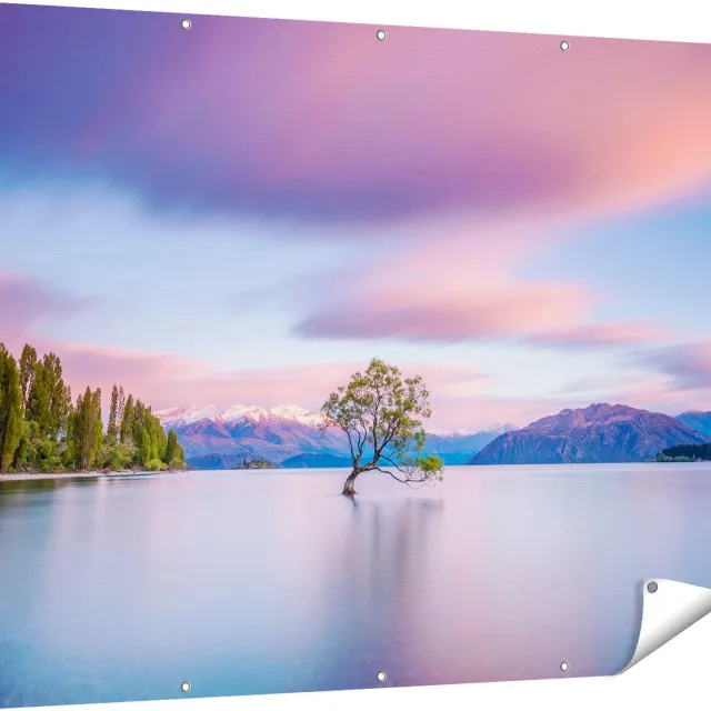 Gards Tuinposter Wanaka Boom in het Water bij Zonsopgang - 160x120 cm - Tuindoek - Tuindecoratie - Wanddecoratie buiten - Tuinschilderij Multikleur