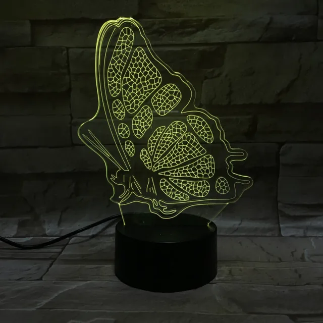 MC Living 3D Led Lamp Met Gravering - RGB 7 Kleuren - Vlinder