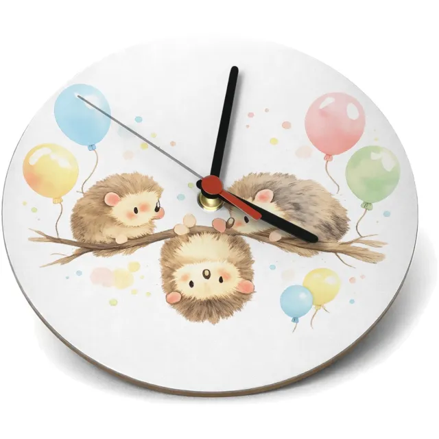 Mr Cadeautjes Klok rond Ø 19 - design Een zachte aquarelillustratie van drie kleine dieren op een | cadeau Wit