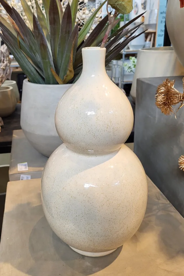 homebound by ky Aardewerk - keramiek - vaas - bubbles - Ecru - Beige