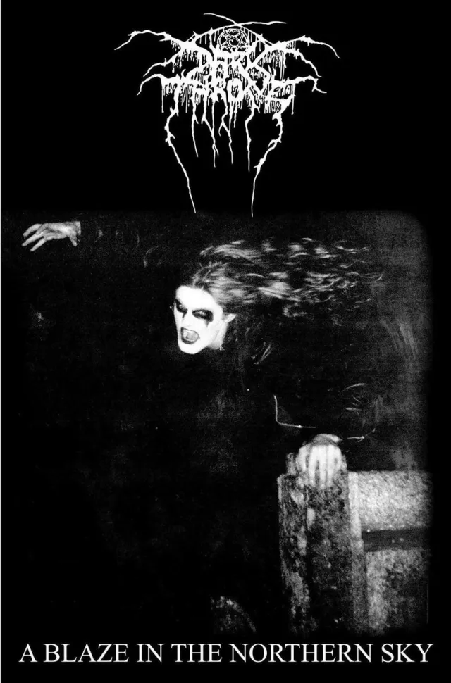 Rock Off Darkthrone Textiel Poster A Blaze In The Northern Sky Zwart