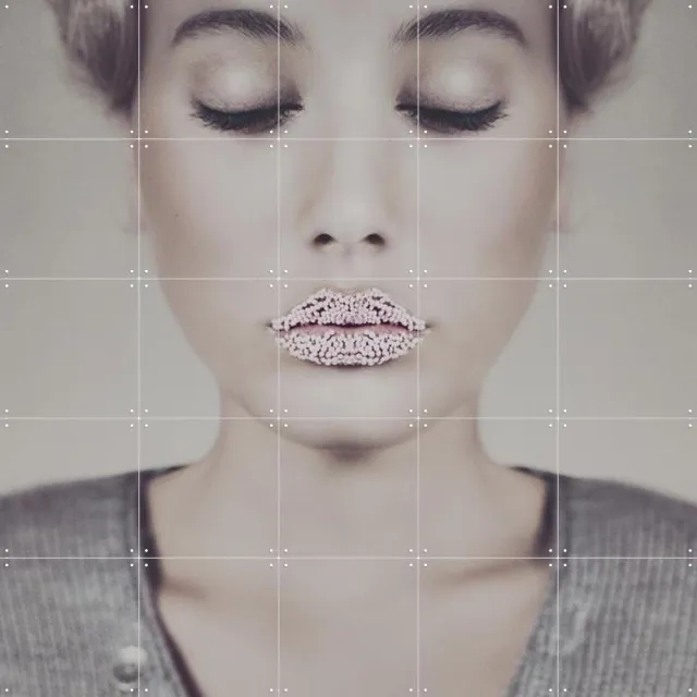 IXXI Sugar Lips, STUDIO HANNAH LEMHOLT - 100 x 100 cm - Grote wanddecoratie en posters - Fotografie, Woonkamer, Slaapkamer, Mensen, Mode, Portretten Roze / Lichte tinten / Pastel kleuren