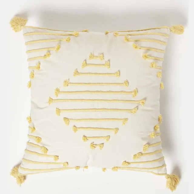 Homescapes wit kussen met borduurwerk 45 x 45 cm - decoratief kussen met kwastjes, geometrisch patroon Creme