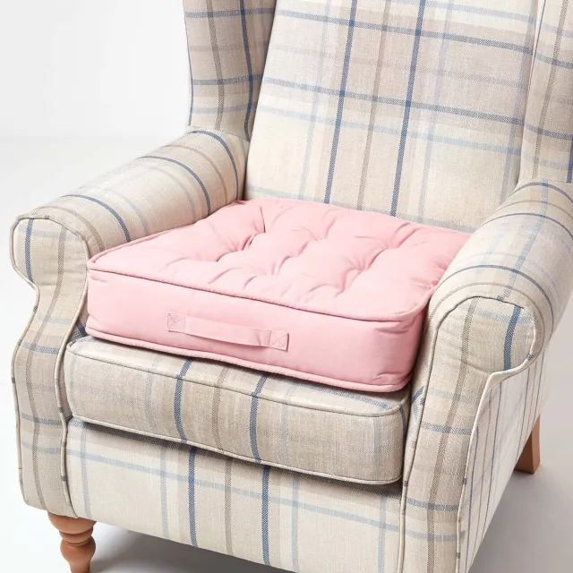 Homescapes Dik zitkussen 50 x 50 cm roze - comfortabel fauteuilkussen met katoenen hoes