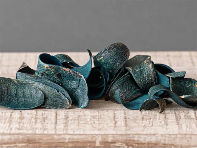 L28 Decoratie bloembladeren 079 blauw