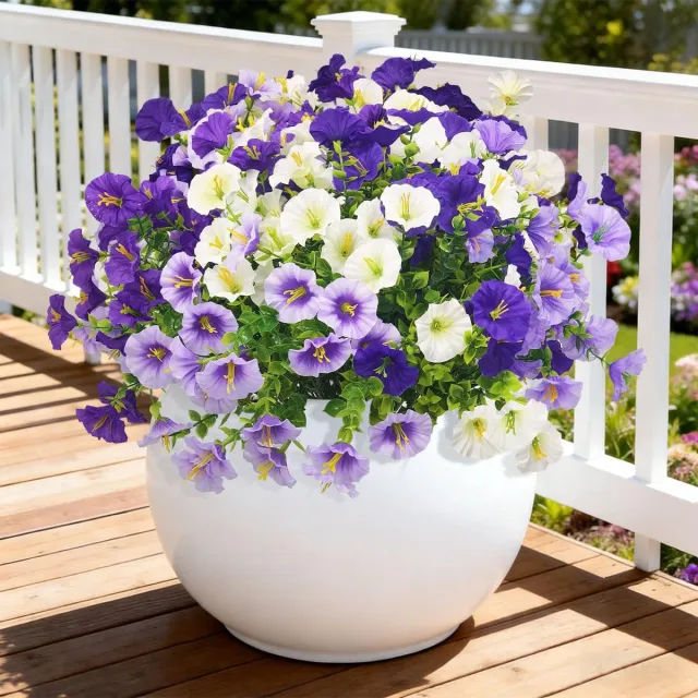 Mrilary Kunstbloemen - Weerbestendige Kunstpetunia'S Voor Op Het Balkon - Zijden Bloemenboeket - Uv-Bestendig - Nepbloemen Voor Binnen En Buiten - 8 Boeketten - 3 Paarse Tinten, 3 Lichtpaarse Tinten, 2 Witte Tinten